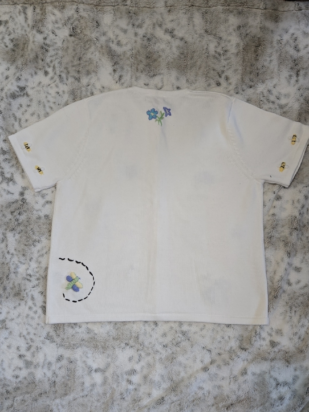 Vintage Embroidered Flower & Insect Cardigan - Picture 2 of 9